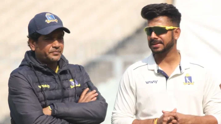 Bengal coaches Laxmi Ratan Shukla and Manoj Tiwary