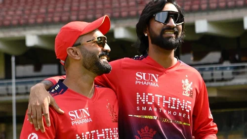 Dinesh Karthik and Krunal Pandya