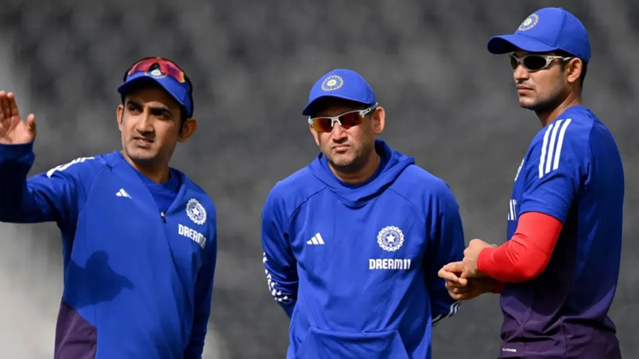 Gautam Gambhir, Ajit Agarkar and Shubman Gill