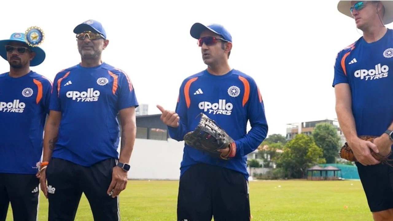 Gautam Gambhir greets Team Indias new faces Auqib Nabi, Saransh Jain with special words