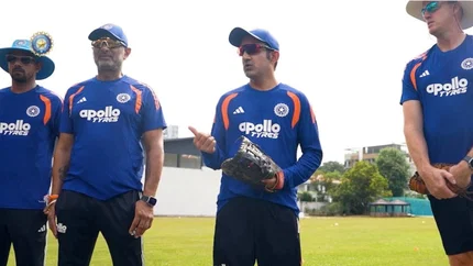 Gautam Gambhir Greets Team India S New Faces Auqib Nabi Saransh Jain With Special Words