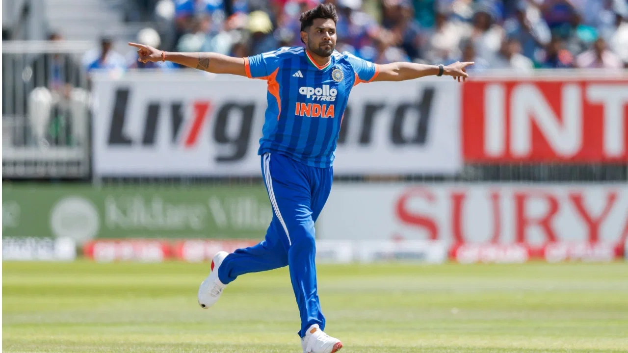 Harshit Rana exchanges fiery words with Ben Calitz in 2nd T20I