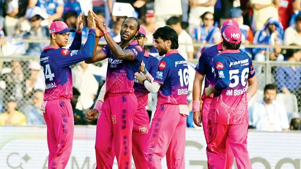 Jofra Archer And Rajasthan Royals Teammates