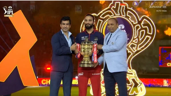 Rajat Patidar IPL 2026 Trophy for RCB
