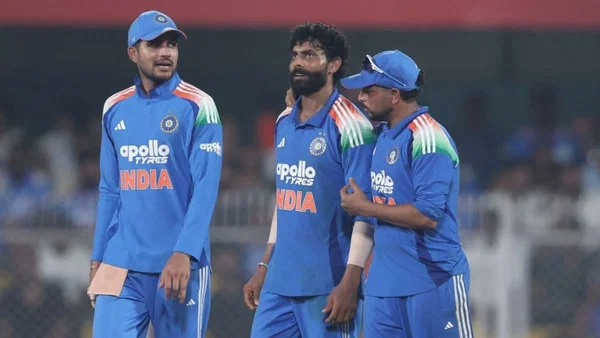 Ravindra Jadeja Shubman Gill Kuldeep Yadav