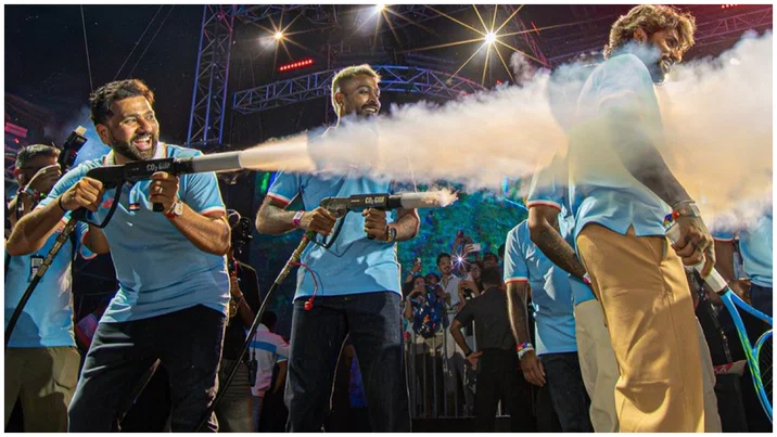 Rohit Sharma and Hardik Pandya puts end to captaincy controversy at Mumbai Indians' launch event