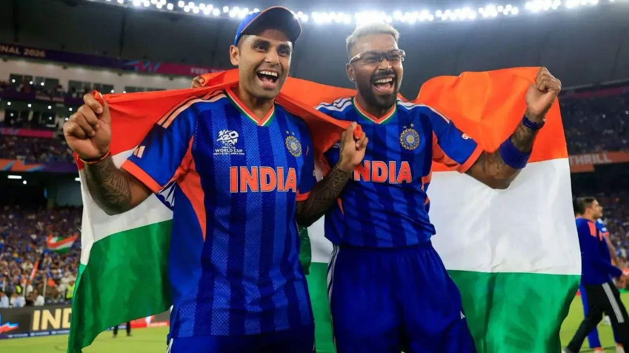 Hardik Pandya fulfills promise, gifts ₹10 lakh to Wankhede groundstaff in beautiful gesture