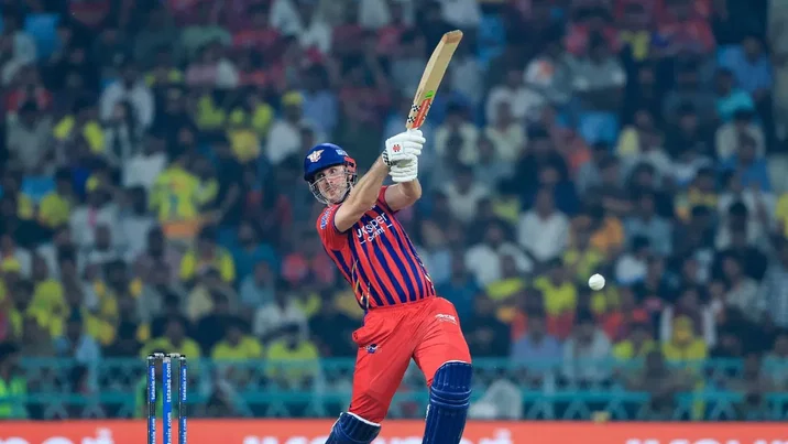 6,6,6,6,4! Mitchell Marsh smashes 28 runs off Anshul Kamboj in LSG vs CSK clash