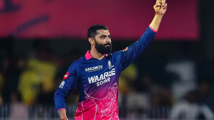 Fans trolls CSK after batting collapse vs RR in IPL 2026 - Ravindra Jadeja
