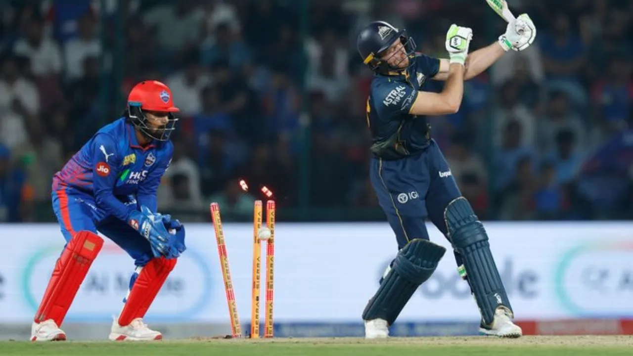 Kuldeep Yadav bamboozles Jos Buttler in DC vs GT clash