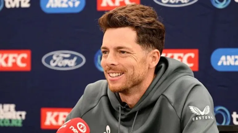 Mitchell Santner takes swipe at Swiggy after getting sick during group stage