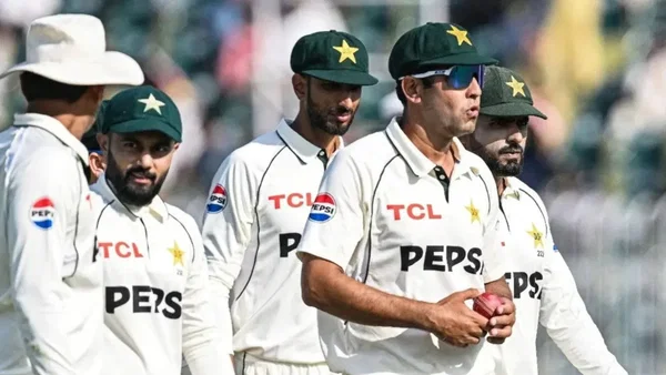 Kamran Akmal furious with Pakistan team after humiliating white-wash against Bangladesh