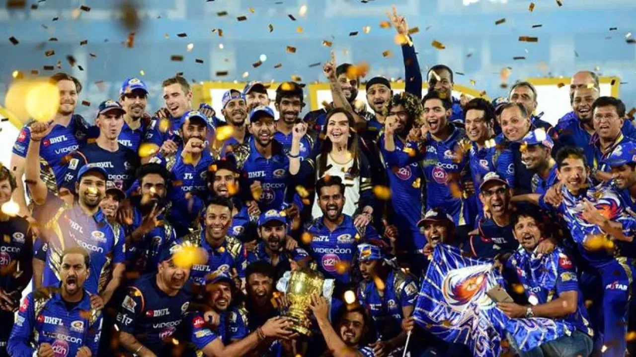 &ldquo;Mumbai Indians are winning it&rdquo; - Ex-England captain makes bold prediction for IPL 2026
