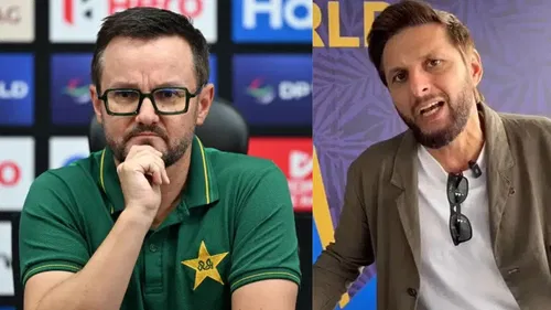Shahid Afridi bursts out, blames Mike Hesson for not promoting Babar Azam against England