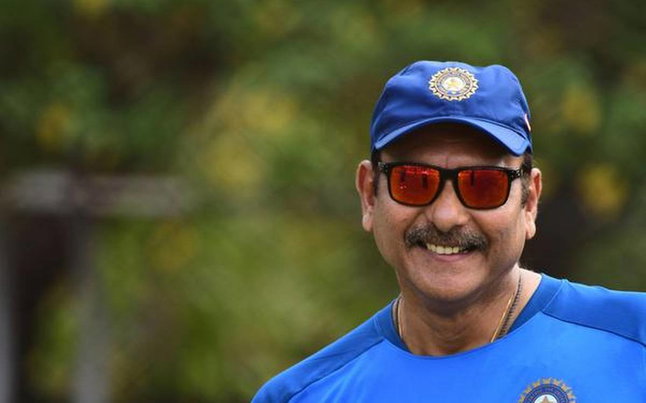 Sunil Gavaskar, Ravi Shastri