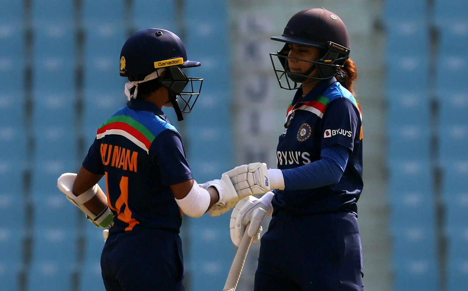 Smriti Mandhana, Punam Raut