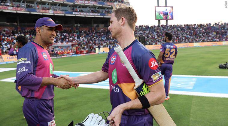 MS Dhoni, Steve Smith