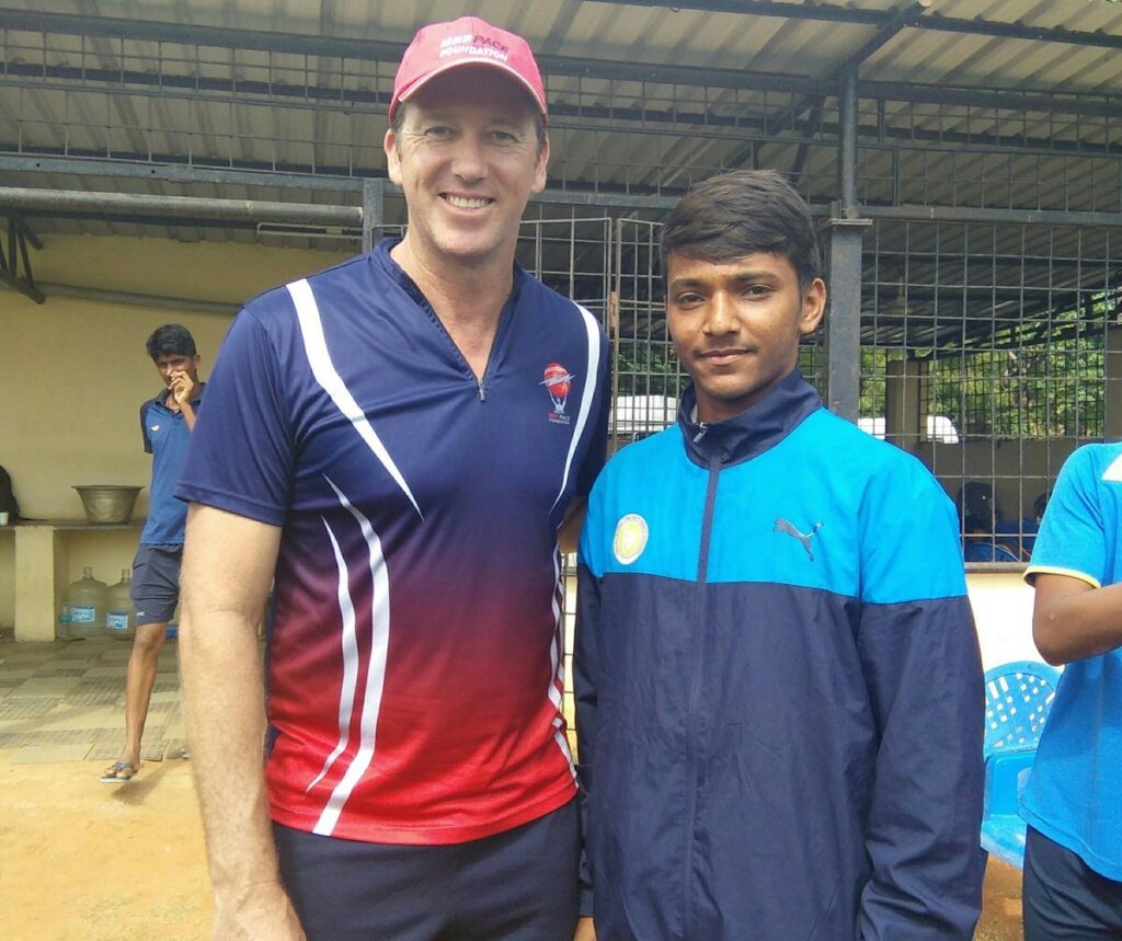 Chetan Sakariya with MRF Pace academy chief Glenn McGrath (Photo- Twitter)