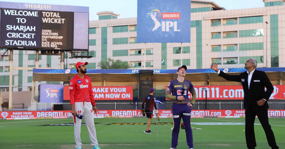 KL Rahul and Eoin Morgan