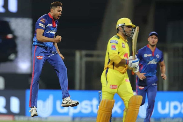 Avesh Khan, MS Dhoni