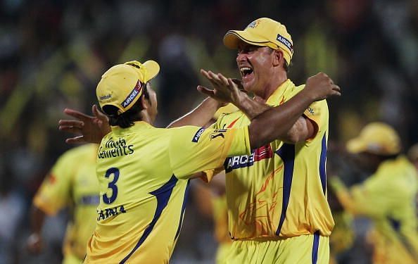 Suresh Raina and Matthew Hayden