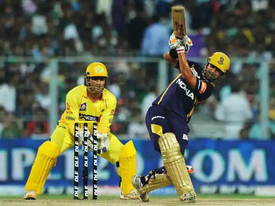 MS Dhoni and Gautam Gambhir during IPL 2012 final