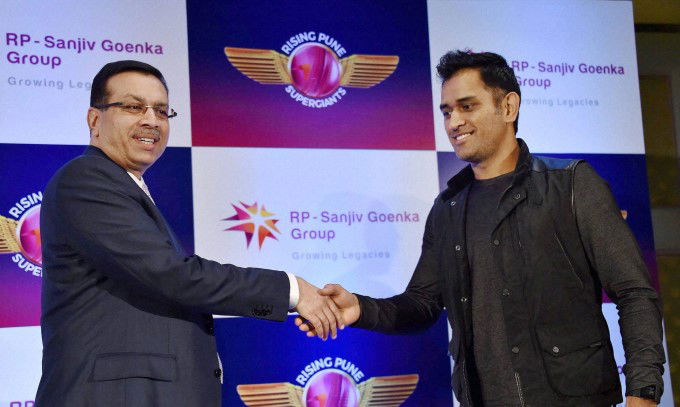 Sanjeev Goenka, MS Dhoni