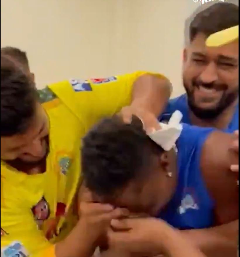 MS Dhoni Helps CSK Players Plaster Dwayne Bravo’s Face With Cake As He Celebrates His 38th Birthday. Photo- CSK Twitter
