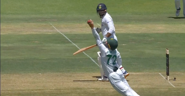 IND vs SA: Watch - Rassie van der Dussen Pulls Off A One-Handed Blinder To Send Back Hanuma Vihari
