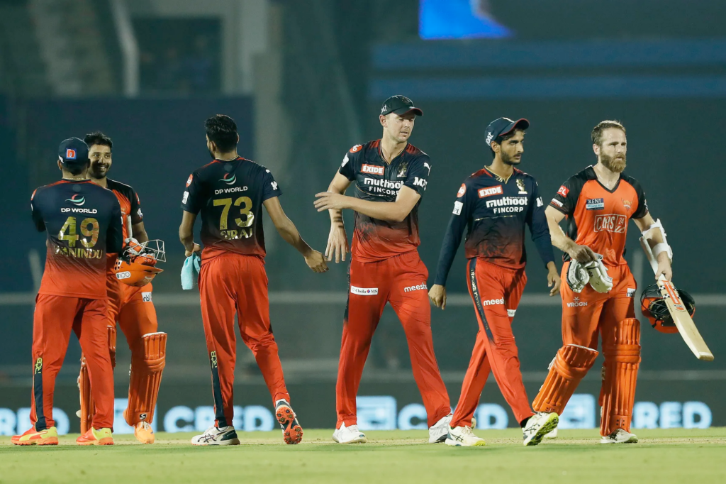 SRH Beat RCB By 9 Wickets, Brian Lara