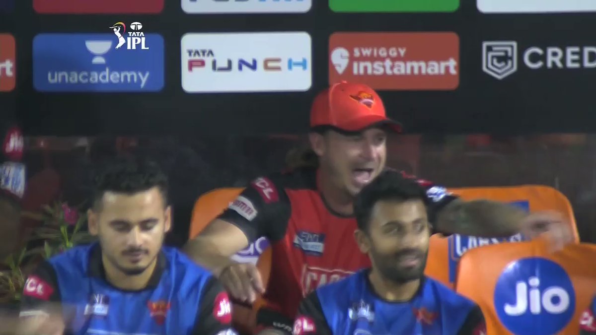 Umran Malik-Dale Steyn celebrations