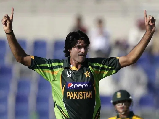 Irfan Khan (Image Credits: Twitter)