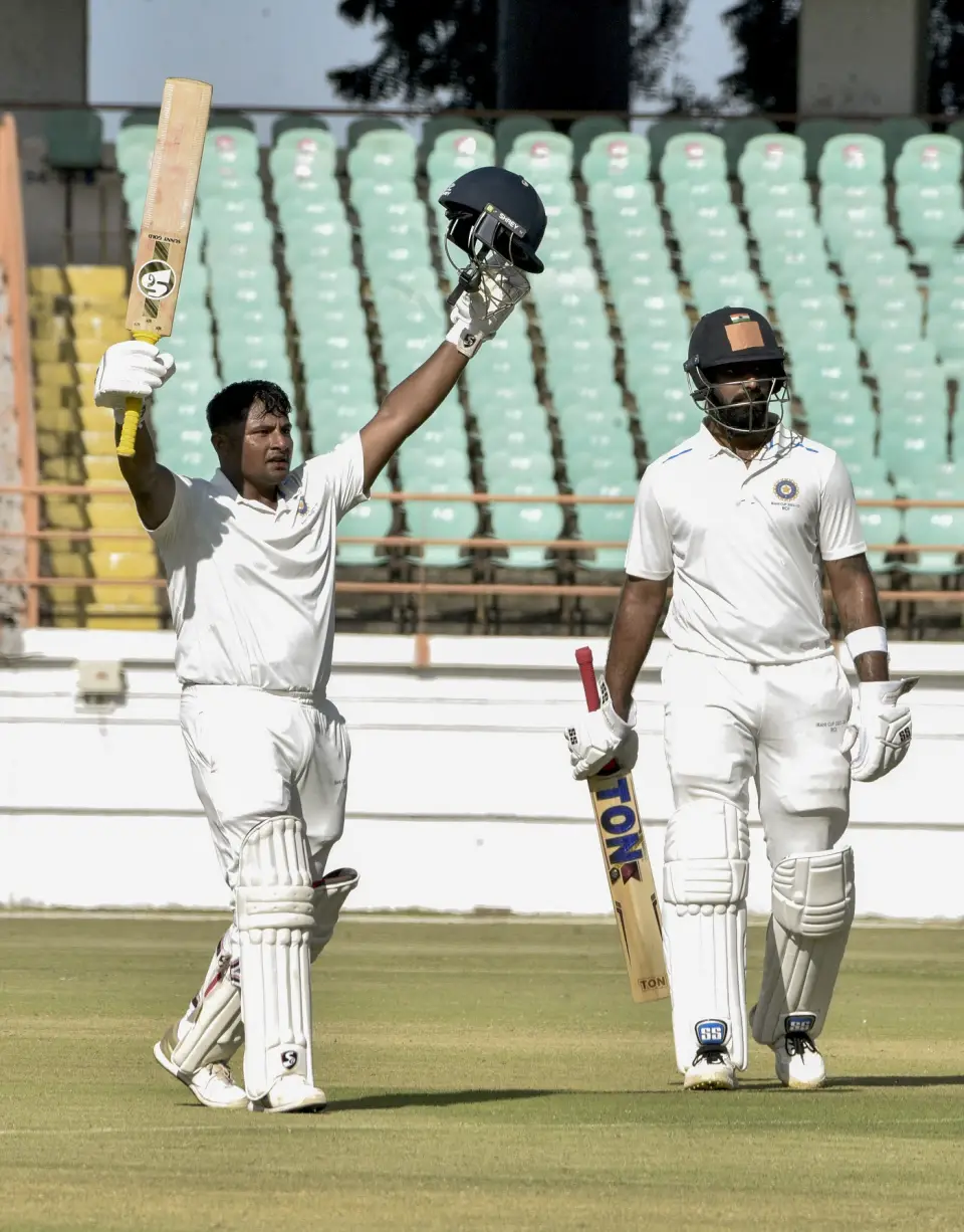 Sarfaraz Khan and Hanuma Vihari (Image Credits: Getty Images)