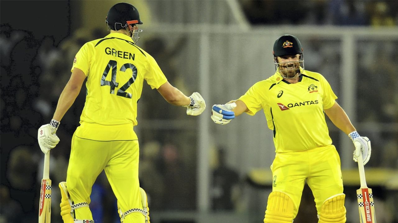 Aaron Finch and Cameron Green (PC-Twitter)
