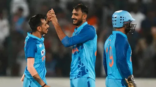 Yuzvendra Chahal, Axar Patel, Dinesh Karthik