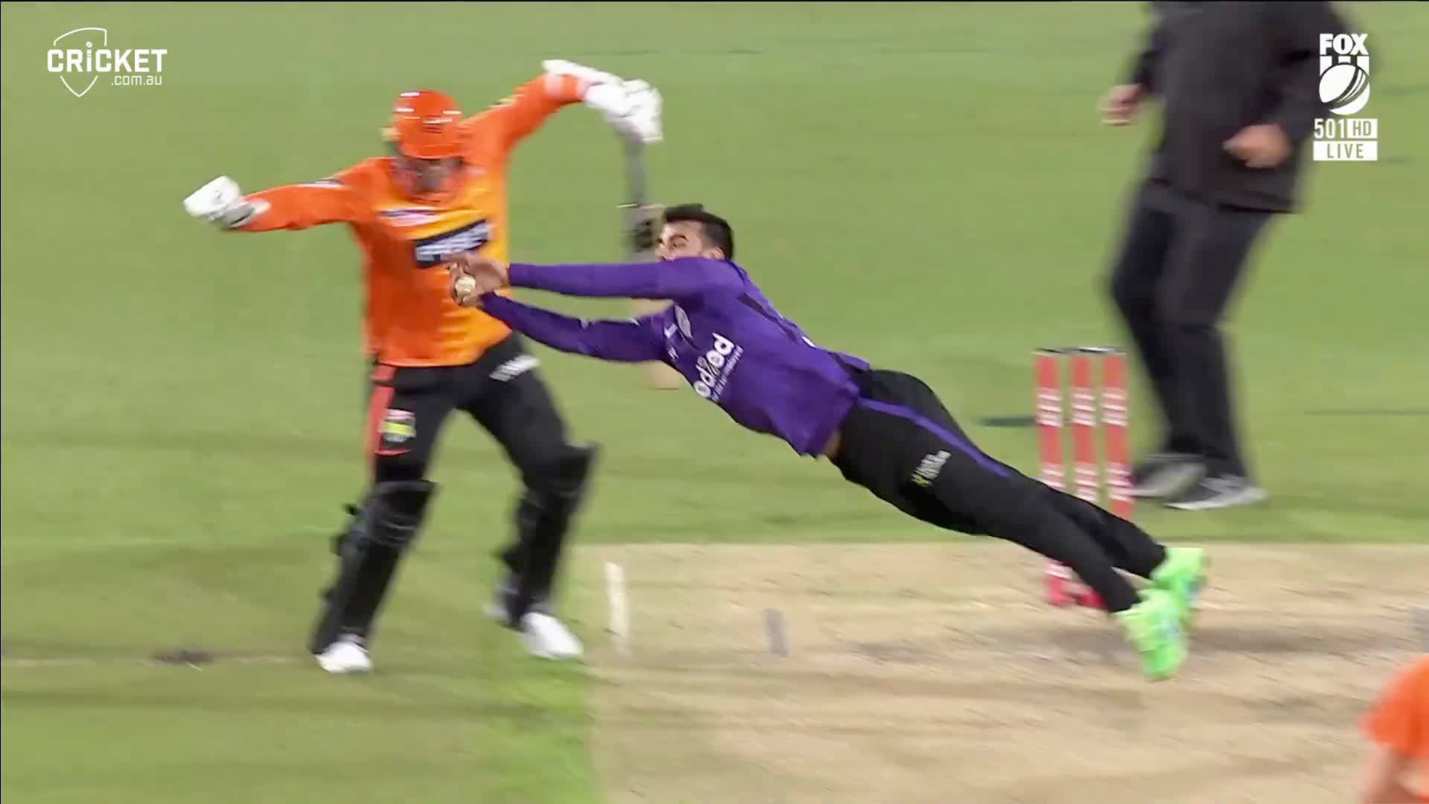 Watch: Shadab Khan Takes A Screamer Against Perth Scorchers In BBL 2022-23