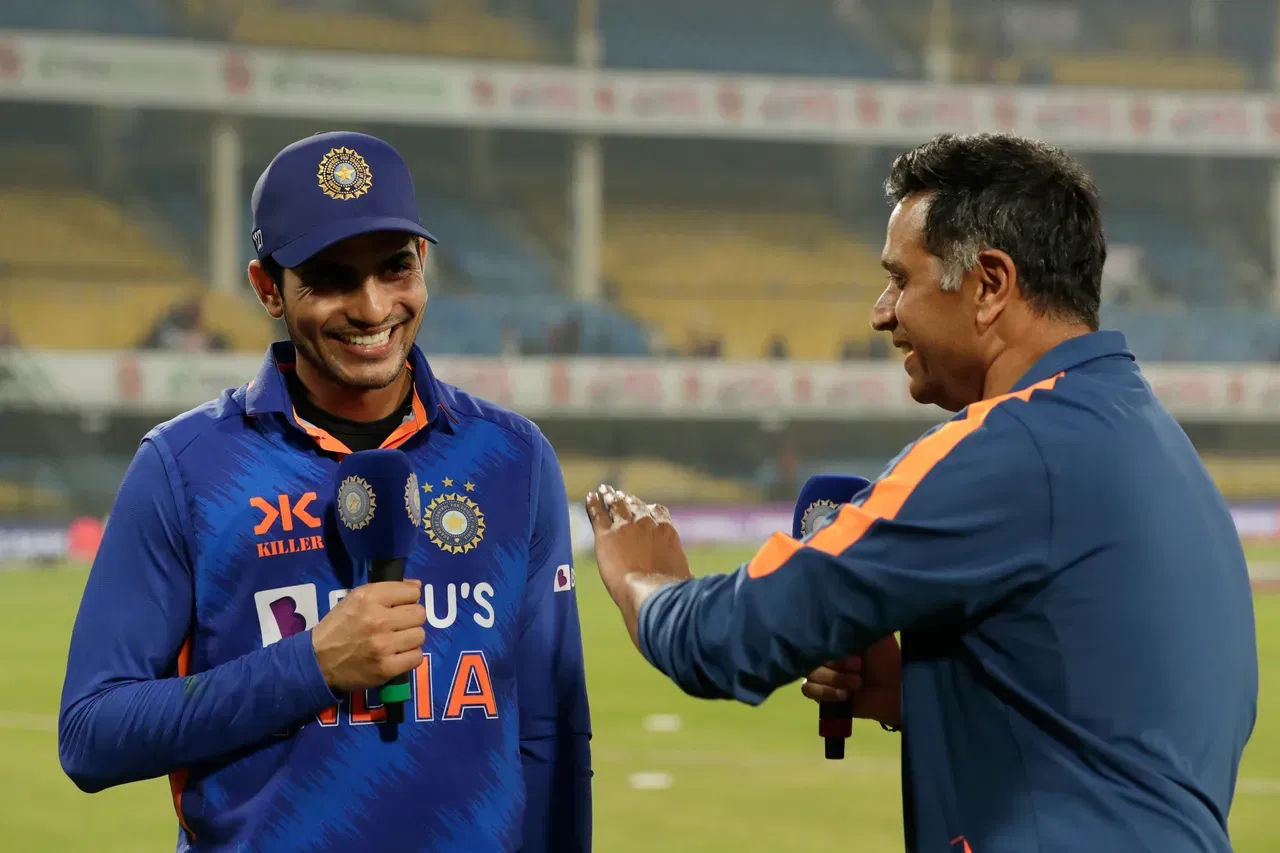 Shubman Gill and Rahul Dravid