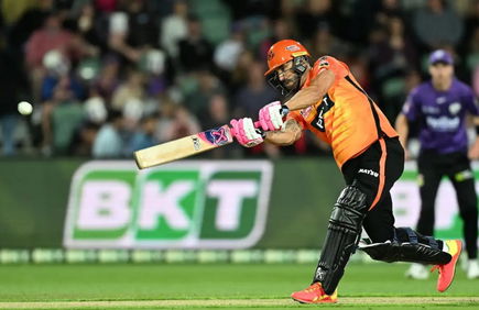 Faf du Plessis -Nicholas Pooran-Alex Hales BBL