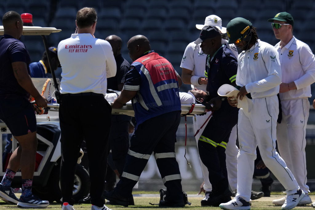 Keshav Maharaj Injured