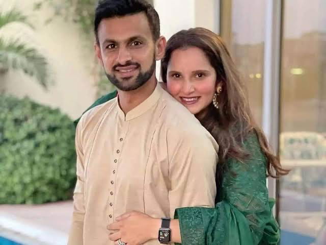 Shoaib Malik and Sania Mirza {PC: Twitter}