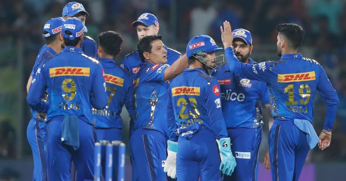 Mumbai Indians (MI)