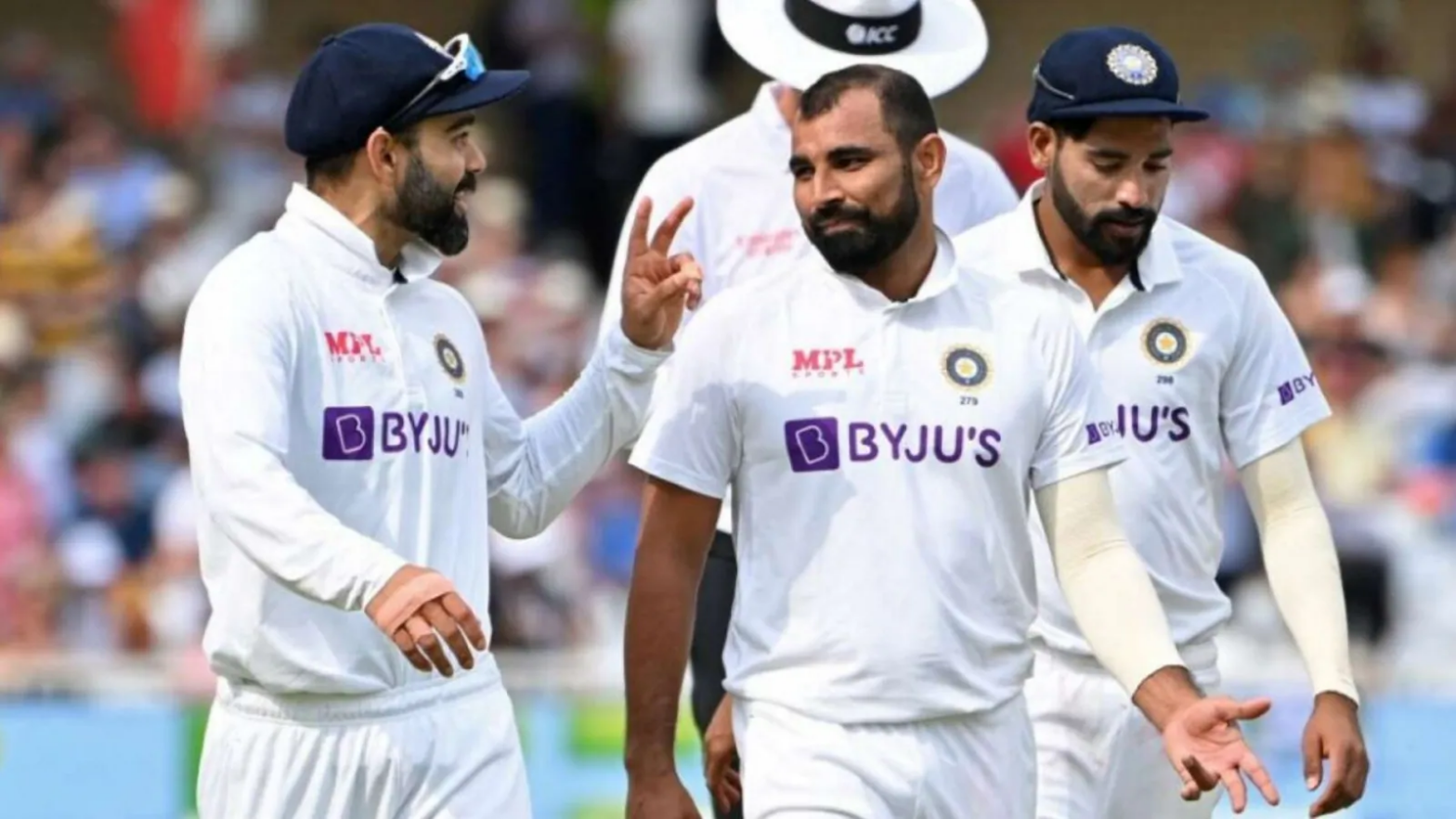 Mohammed Shami, Mohammed Siraj and Virat Kohli