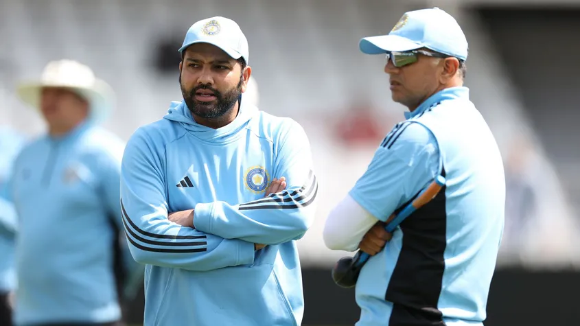 India Coach and India Captain, Rahul Dravid and Rohit Sharma