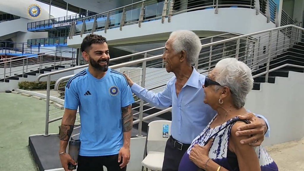 Virat Kohli with Sir Garfield Sobers, India