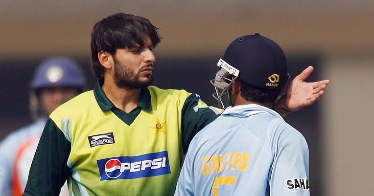 Shahid Afridi and Gautam Gambhir {PC: Twitter}