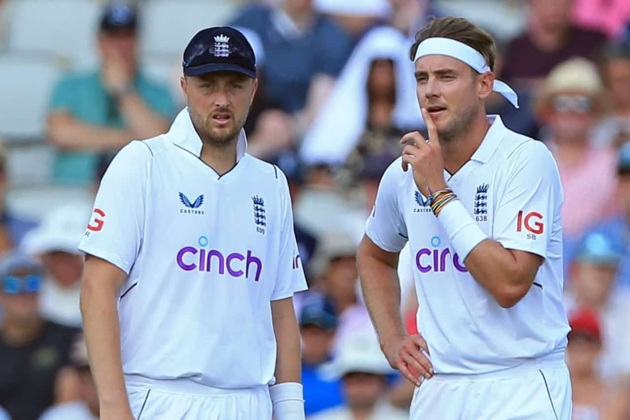 Ollie Robinson-Stuart Broad