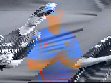 Shane Bond , Mark Wood