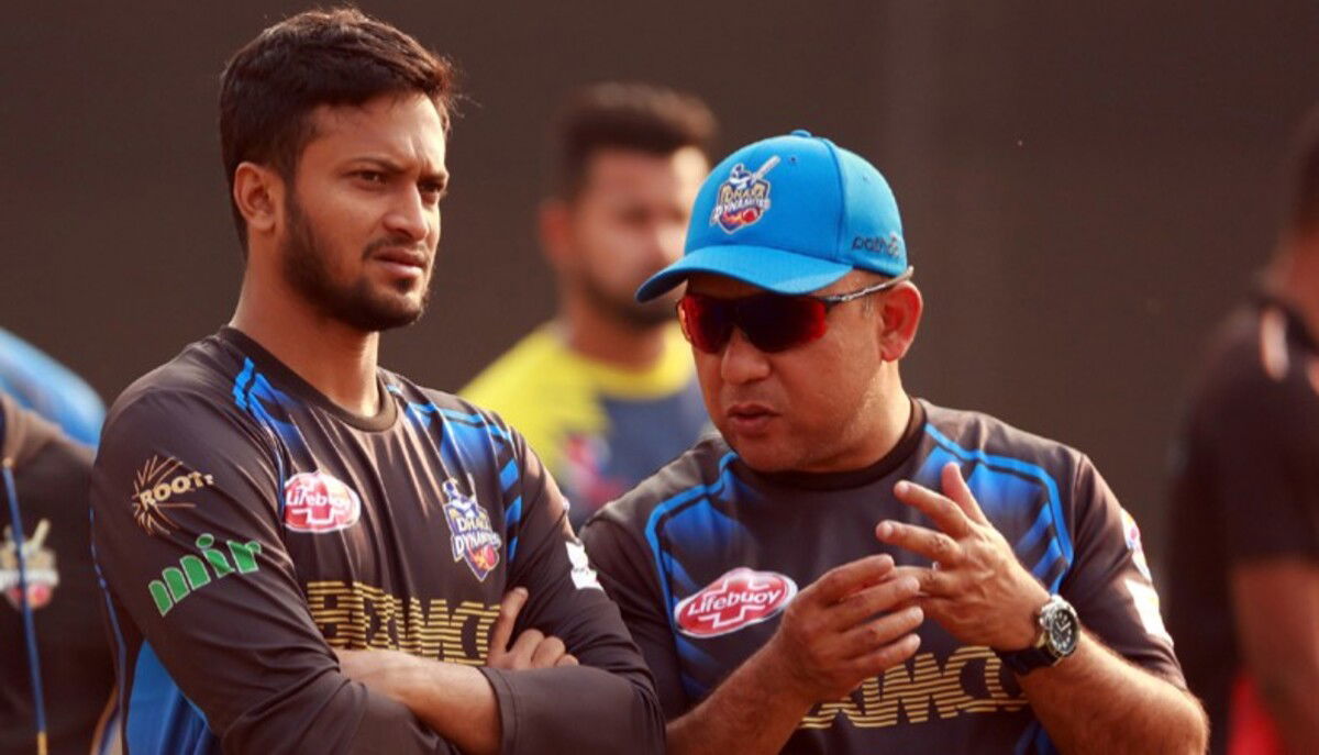 Khaled Mahmud and Shakib Al Hasan