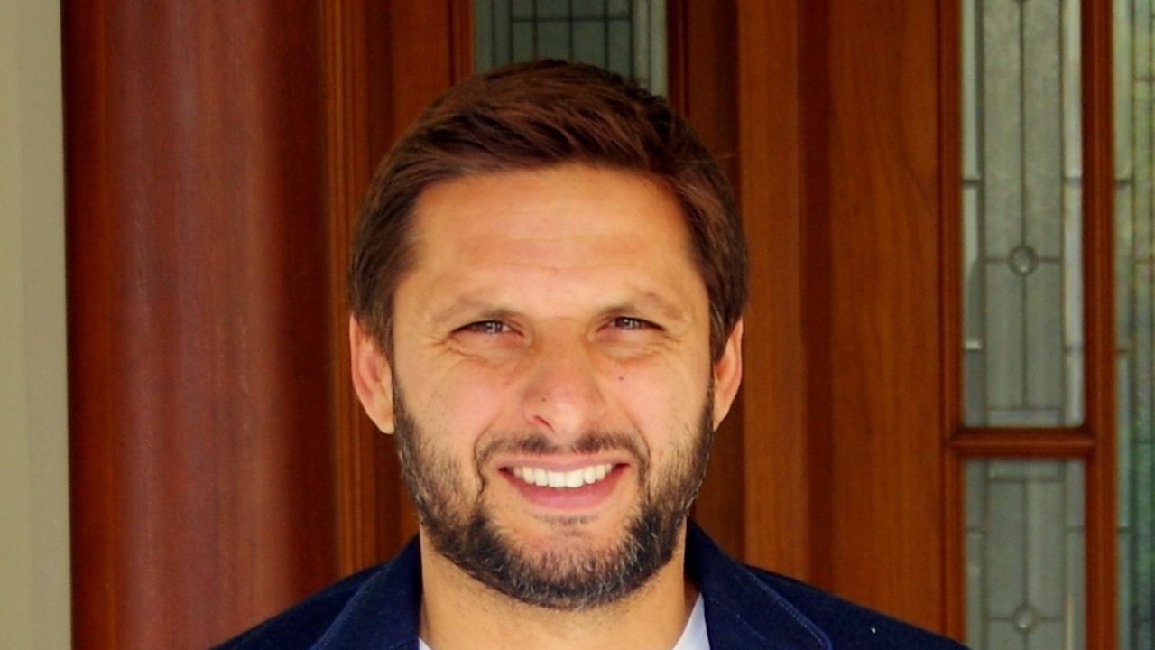 Shahid Afridi, Pakistan