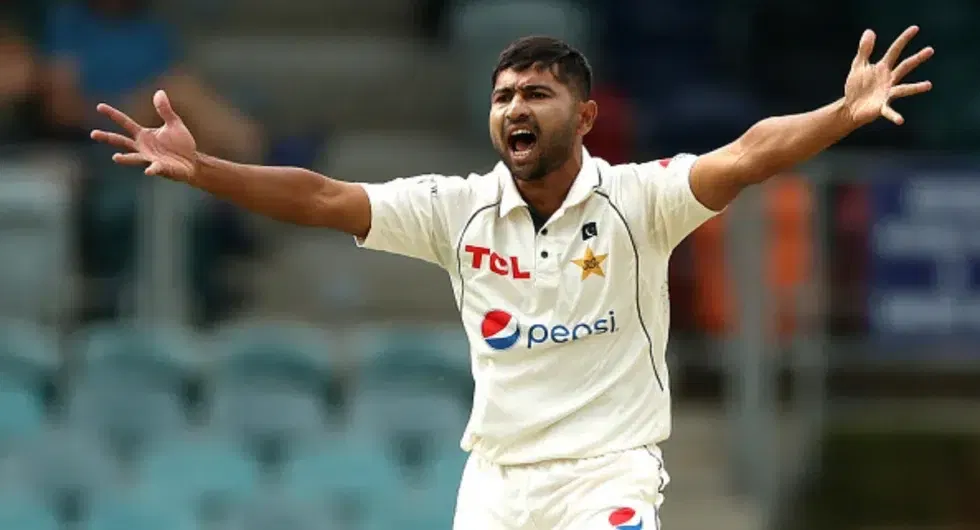 Pakistan pacer Khurram Shahzad has suffered an injury scare ahead of the second Test against Australia in Melbourne on December 26.